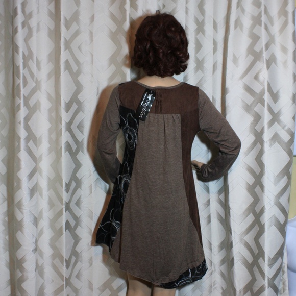 Papillon NWT Asymmetric Dress - Picture 2 of 9